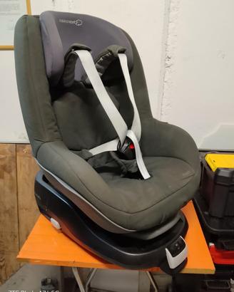 trasportino bambino macchina
