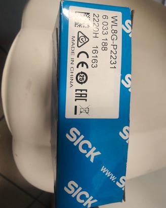 ONE SICK WL8G-P2231 Photoelectric switch sensor Ne