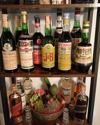 Bottiglie sigillate collezione 