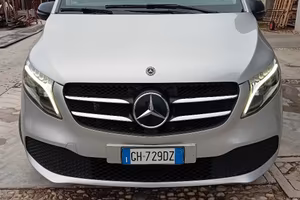 MERCEDES V 220 LONG 12.2021 