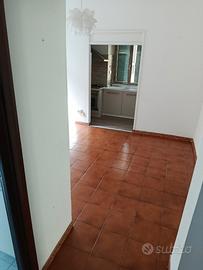 Bilocale Manzoni - Esquilino - Privato