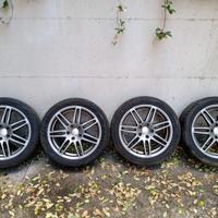 Cerchi in lega 17" e barre portapacchi Audi A3
