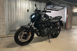 Yamaha MT-07 35kW 2021 - 4.740 km - Pari al nuovo
