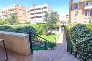 VILLA A SCHIERA A FOGGIA
