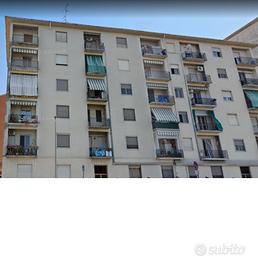 Immobile di 3 stanze + servizi. Possibilità di box