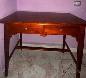 Scrivania legno massello