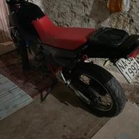 Moto Yamaha xt 600 3tb