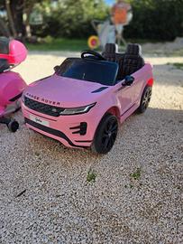 range rover evoque + vespa gts super piaggio