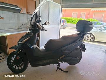 Kymco Agility 300  come nuovo