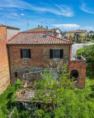 Rustico ristrutturato a Montepulciano