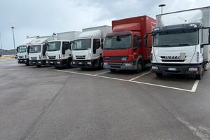 Eurocargo 120  e75  con sponda