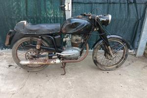 lambretta B conservata perfettamente