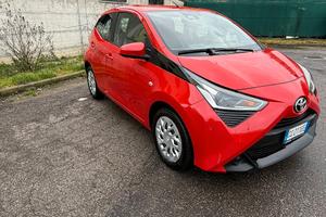 TOYOTA Aygo 1ª serie - 2021