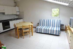 Bilocale mansardato a mt.50 dal mare. ZADINA