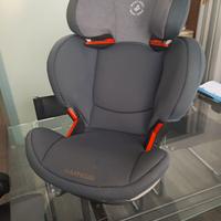 seggiolino per bambini fino a 12 anni  maxi così