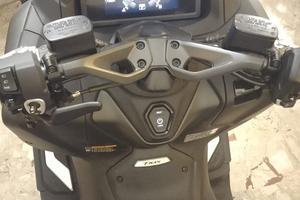 Tmax 560