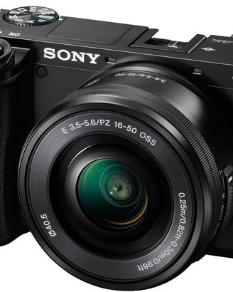 Sony Alpha 6100 Kit con obiettivo 16-50mm Nuova