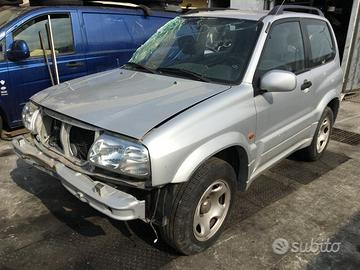 Ricambi Suzuki Grand Vitara 1.6 B. 3 porte 2004