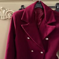 Cappotto lungo rosso bordeaux