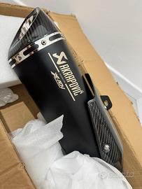 Replica akrapovic per X-adv