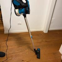 Aspirapolevere con filo senza sacco