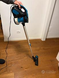 Aspirapolevere con filo senza sacco