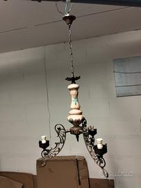 Lampadario in ferro battuto 