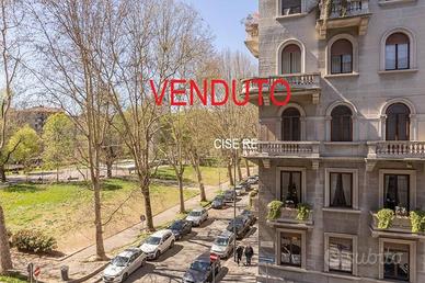 Appartamento di 140 m² con 4 locali a Milano