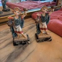 Statuette romane