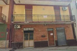 Appartamento di 106 m² con più di 5 locali a Spara