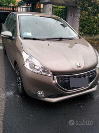 Peugeot 208 diesel 1400hd