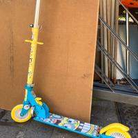 Monopattino in metallo