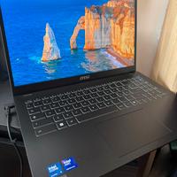 MSI Modern 15 H AI - Core Ultra 9 - 32GB RAM - 1TB