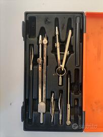 Set di compassi vintage