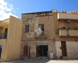 CASA INDIPENDENTE A ERICE