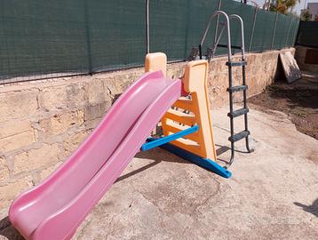 Piscina bestway con pompa,robot,scala e scivolo