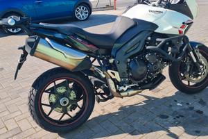 Triumph tiger 1050 sport