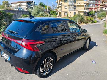 Hyundai i20 1.2 MPI MT Connectline
