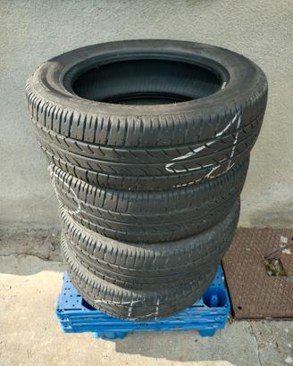 Pneumatici Bridgestone B250
