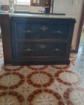 cassettone antico fine 800