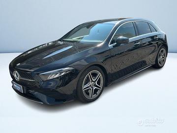 Mercedes Classe A 180 d Digital Edition auto