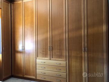 Armadio in legno