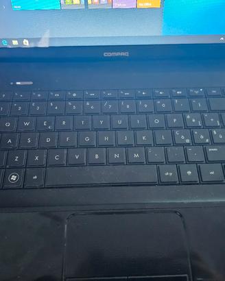 notebook Compaq amd vision - 6 GB RAM - SSD 500 gb