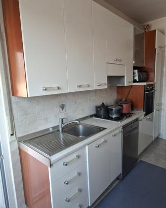 Cucina 330cm + dispensa