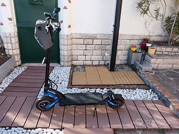 Monopattino Kaboo Mantis 10 + accessori TOP