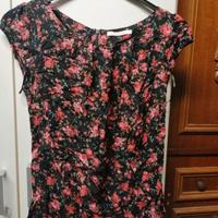 maglietta smanicata fiori