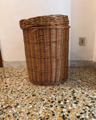 Cesto in vimini.