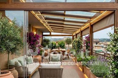Attico / Mansarda di 94 m² con 4 locali a Firenze