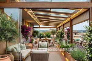 Attico / Mansarda di 94 m² con 4 locali a Firenze