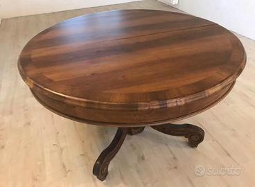 Tavolo in legno